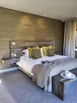 Cliffbreak-Luxury Villa on Pezula Golf Estate with Ocean Views,Knysna