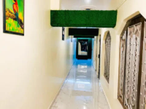 Heaven Hotel Hotels in Chamoli