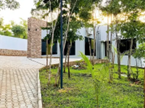 The Kwasu Apartments Hotels in Chipata