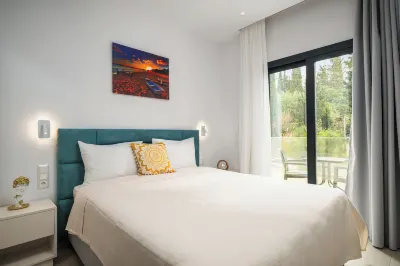 The 7 Suites by Konnect, An Elegant Living in Ipsos Hotel di Dassia