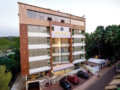 HOTEL THE PEARL SHINE