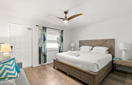 克利爾沃特海灘小屋酒店