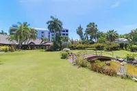 The Ritz Hotel at Garden Oases