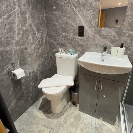 Chogan City Stays Отели рядом со станцией Железнодорожная станция Ковентри