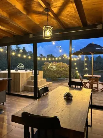 Gretel Chalets Suizo