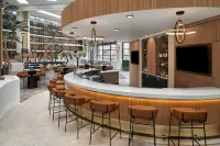 Embassy Suites by Hilton Phoenix Biltmore