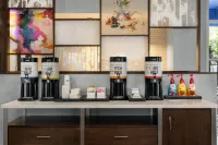 Hampton Inn & Suites Ft. Lauderdale Airport/South Cruise Port - Aamiainen