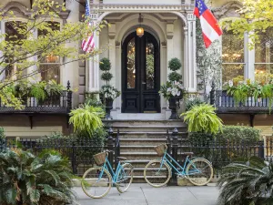 Hamilton Turner Inn