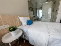 Mountain & Lake Views' Suite Cycas