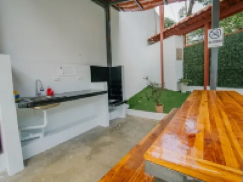 Apartamentos Ganesha Jacó Hotels in Jaco