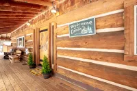 3 bed 2 bath Cabin, Pet Friendly, Hot Tub, Sunriver Home