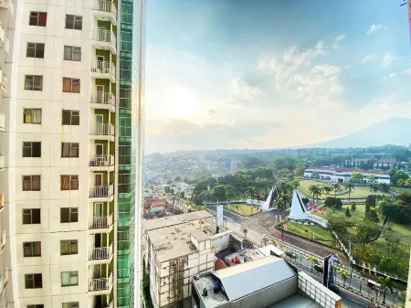 Warm Studio Apartment at Harvard Jatinangor