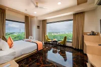 Enrise By Sayaji Chhatrapati Sambhaji Nagar - Parkplatz