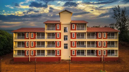 Chinar Wood Resort Dapoli Hotels in Walane