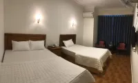 Truong Thinh Hotel Hotels in TT. Hung Nguyen