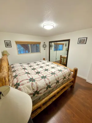 Close to Lake, High Ceilings, Huge Balcony. 2200SF