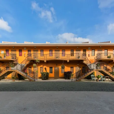 Eco Park Inn