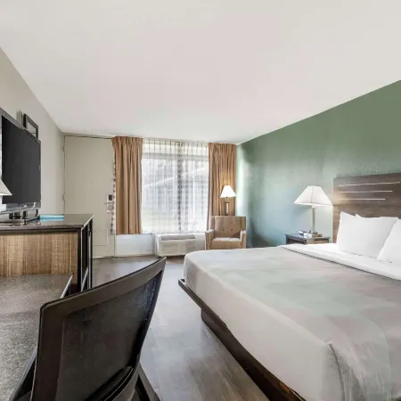 Quality Inn & Suites