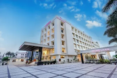 由皇家蘭花飯店有限公司管理的台拉登Regenta Mindrolling Monastery附近的飯店