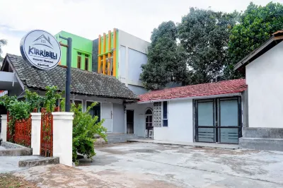 Kirribilli Guest House Syariah Hotels near Trampoline Park