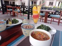 Nataaha Hotels - breakfast
