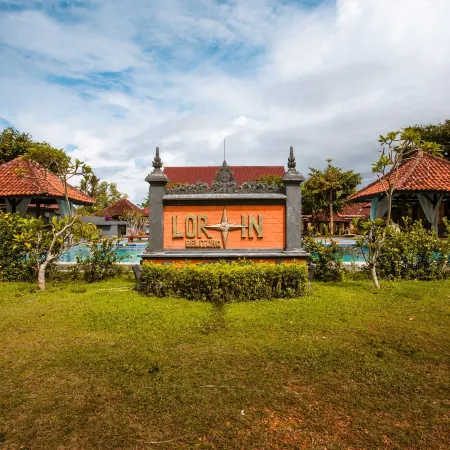 Beach Rock Resort Belitung