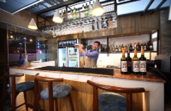 Daali Hotel & Apartment