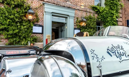 NoTwenty9酒吧和餐廳