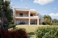 Eretria Luxurious Seafront Villa Hotels in der Nähe von Alte Evripos Brücke