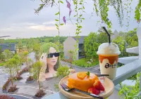 See Stars & Forest Resort Hotels in Sawang Daen Din