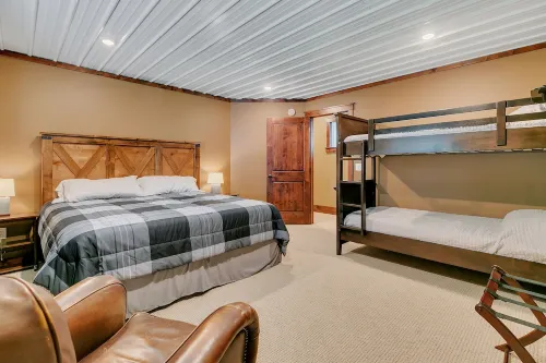 Perfect Retreat in the Heart of Crosslake