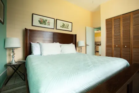 Casa Del Mar Beachfront House on quiet beach, surf out front, tidepools for kids Отели в г. Агуада