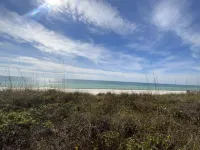 Great rates in Rosemary Beach, 2 bikes; beautiful condo overlooking green space!