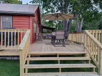 Newley renovated  3 bed room 2 bath, on Indian river with boat dock, 1,092 sq ft Hotels in Koehler Township