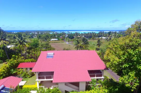 Mataheres Upstairs Muri