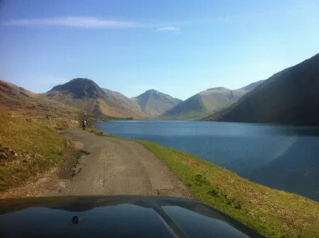 Traditional Family Friendly Farmhouse cottage - sleeps 8