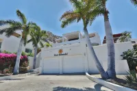 Marina Views and Closest Home to Town in Pedregal! Sleeps max 8