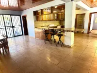 Casa midin 9, Stunning 3bd 2bth condo, GREAT location!