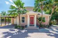 3-bedroom house in awesome Bodden Town with WiFi, AC