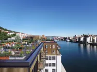 Central apartment with ocean view - Condos