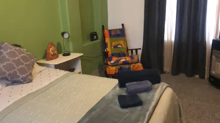 Clean, comfortable and cozy apartment.