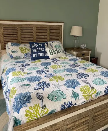 Luxury Condo at Crystal Cove Saint Thomas USVI Sleeps 5 Отели рядом с достопримечательностью «Terminal 1 of Cyril E. King Airport»