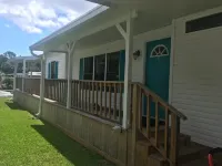 Canal home, NAS, Blue Angels, Tiki Bar, near beaches, bring your boat