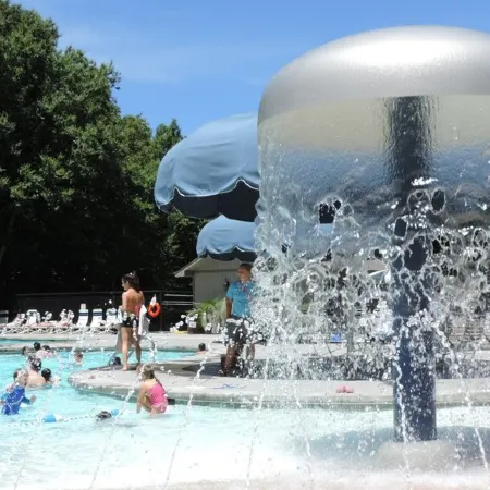 Reduced! Beech MTN home 3 beds 2bath wifi/Cable/Sleeps 6/Clean/2mls 2ski resort