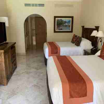 Villa 2206 - Ground Level Villa at the Beautiful Villa La Estancia Resort Rooms