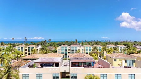 Main Pool & Beach Front Aquatika Condo