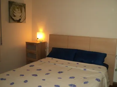 Apartment with terrace and views of the sea, town and mountains Hotels in Calella Beach