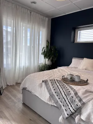 Hygee Home - Cozy Studio Suite with Mountain Views.