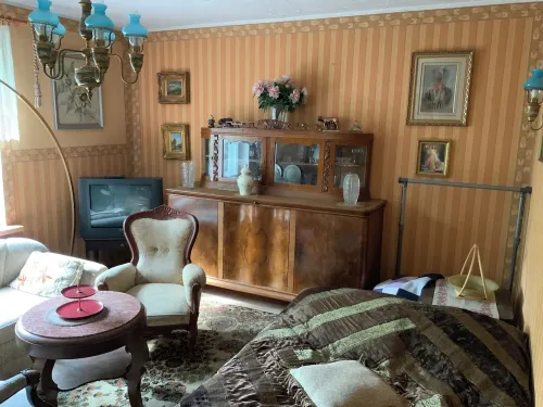 Apartment in the House with garden