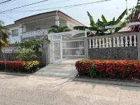 Tropical Serenity in La Ceiba